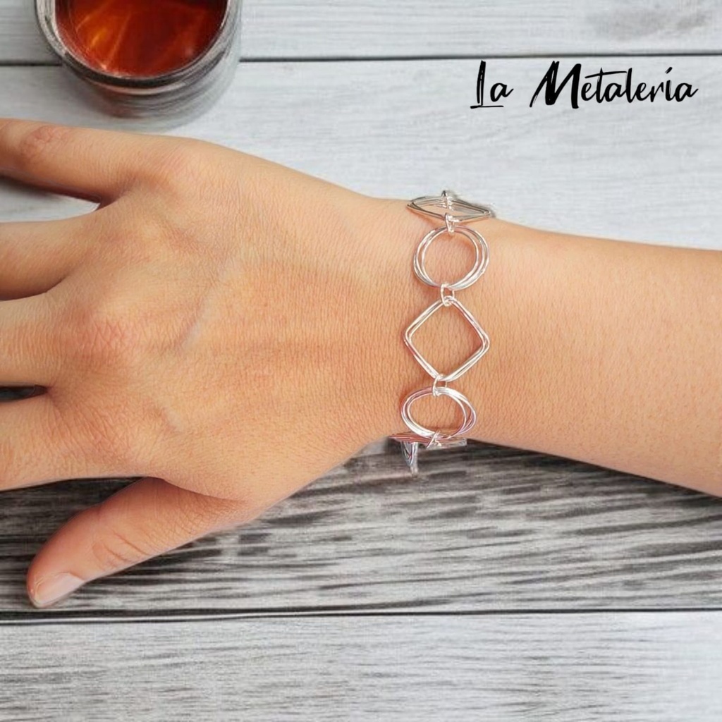 Pulsera Engarzada Círculos y Rombos