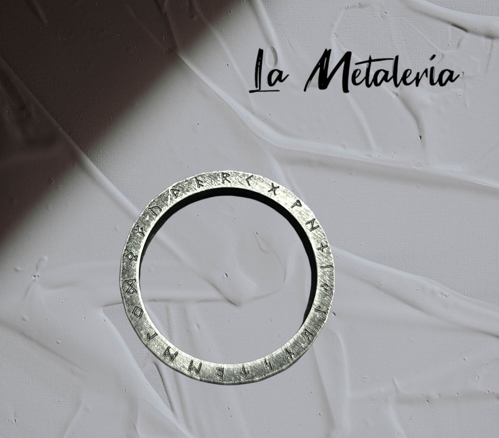 Anillo Negro Runas Ac