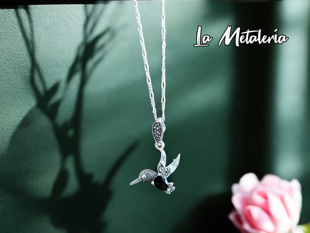Dije Colibrí con Zirconia y Marquesitas