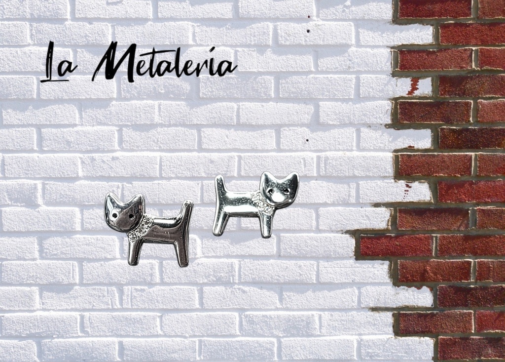 Broquel Gatitos con Collar de Zirconias