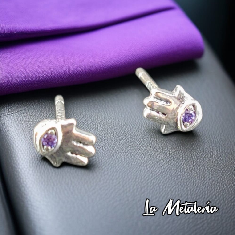 Broquel Mano de Fátima con Zirconias