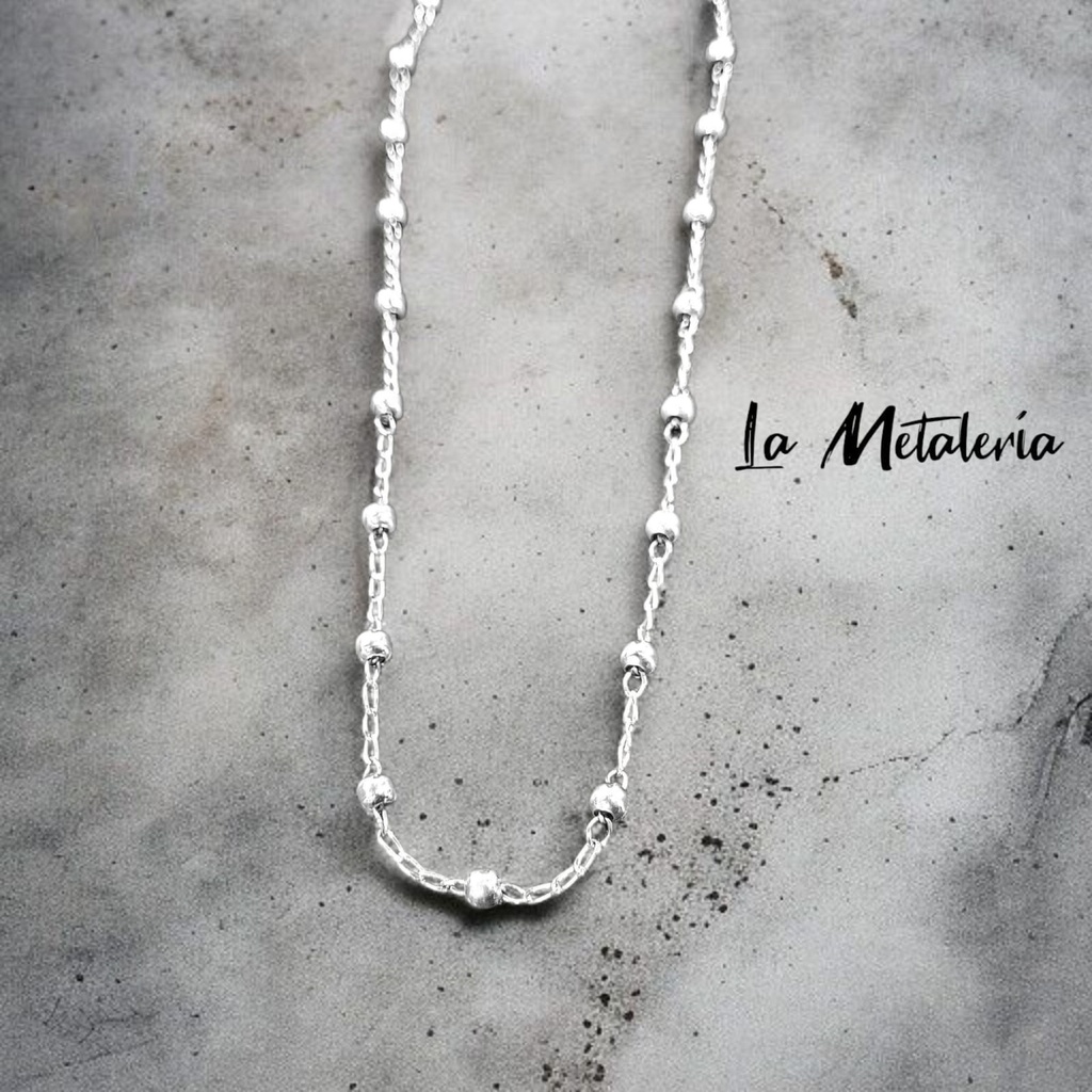 Cadena Bolitas de Plata B4