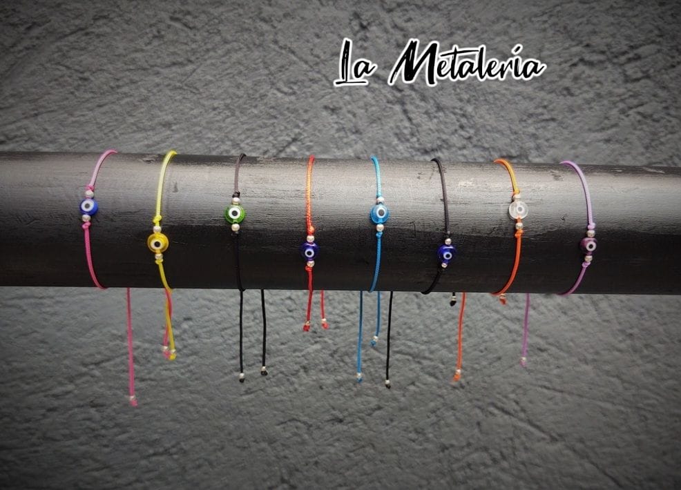 Pulsera Hilo y Ojito