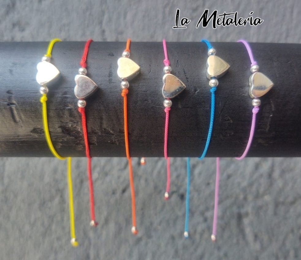 Pulsera Hilo y Corazón