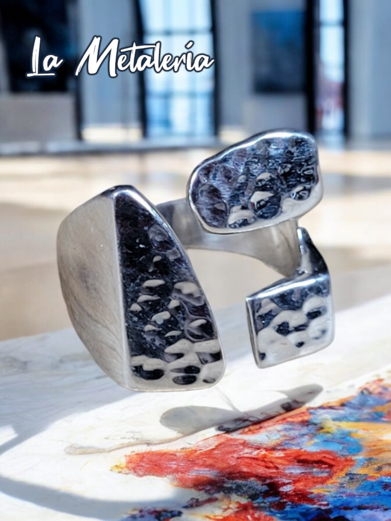 Anillo Miró Martillado