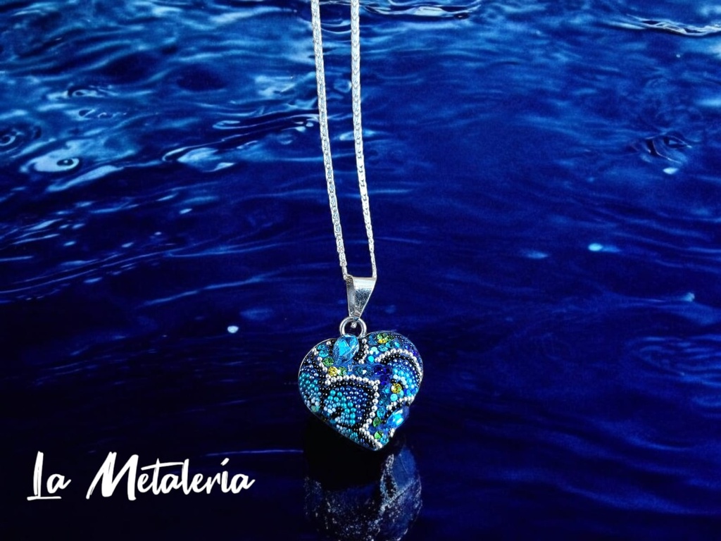 Dije Corazón Huichol ch