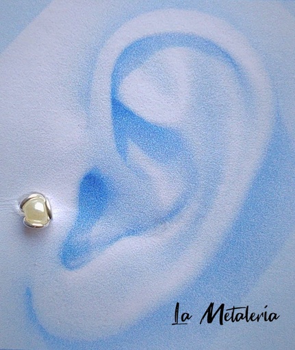 Piercing Oreja Perlita