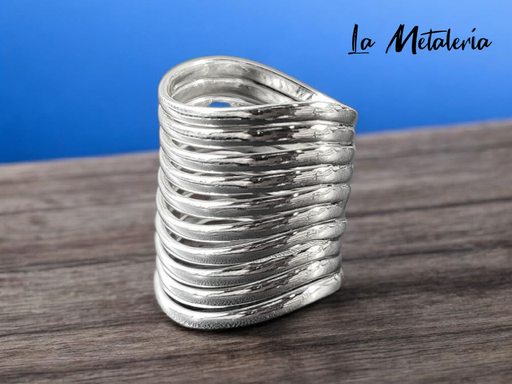 Anillo Kayan