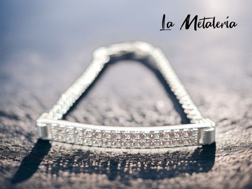 Esclava con Zirconias 18